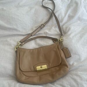 Vintage coach handbag like new condition
